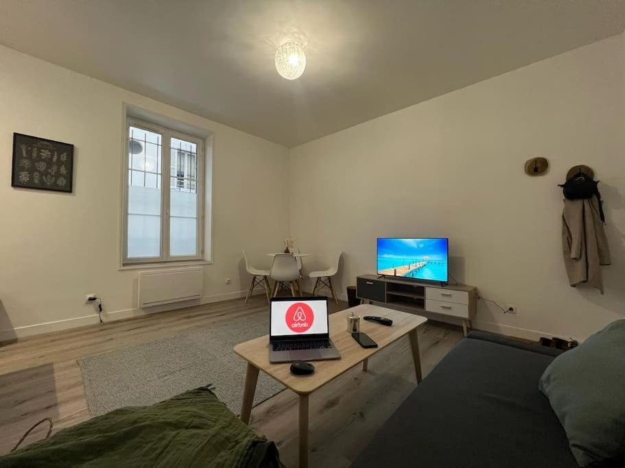 Havre De Paix - Melun Apartment Exterior foto