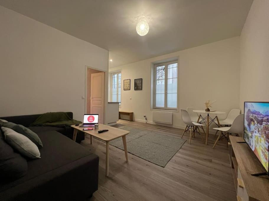 Havre De Paix - Melun Apartment Exterior foto
